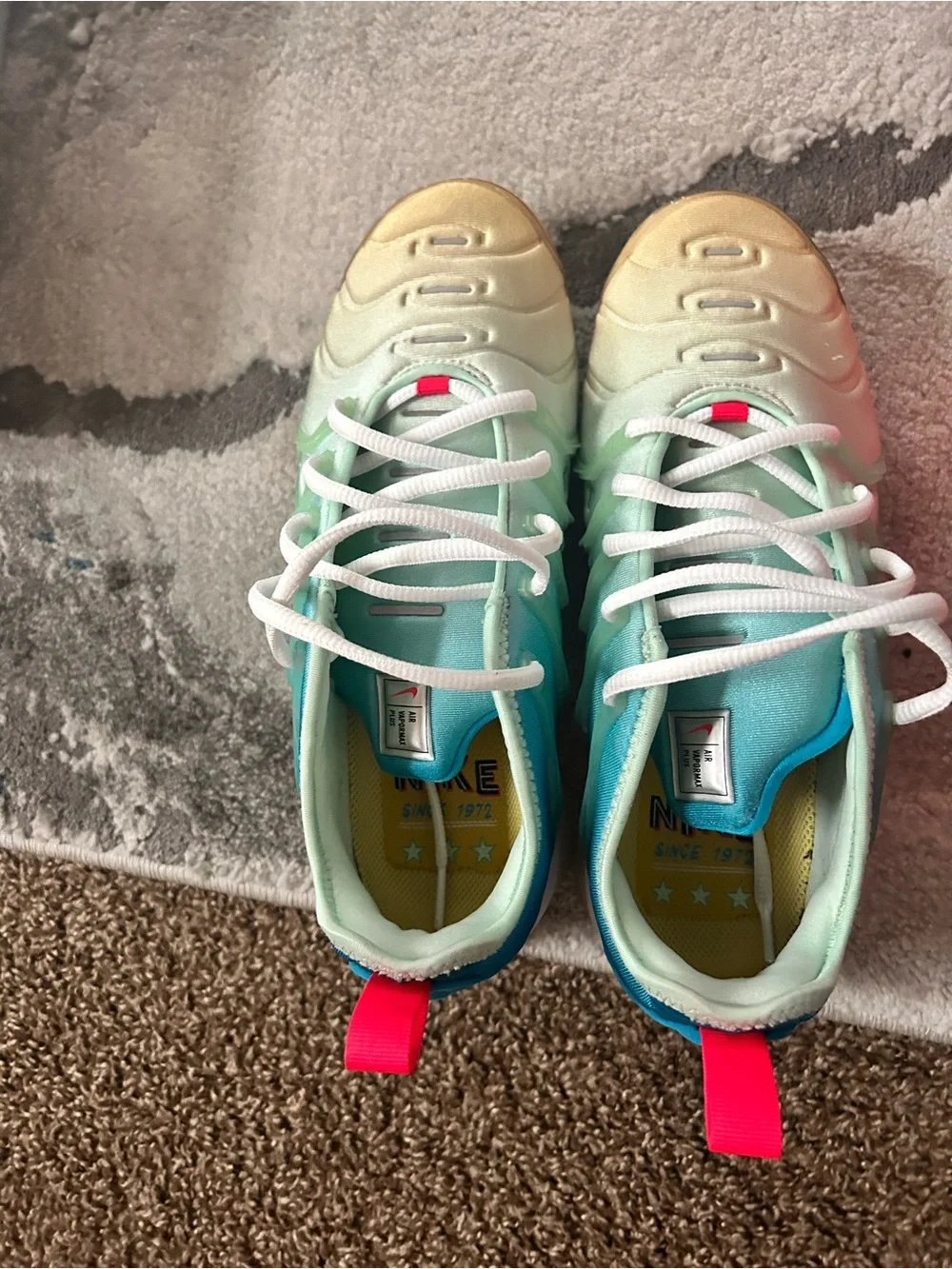 Nike Kids Gradient Teal to Mint Air VaporMax Sneakers